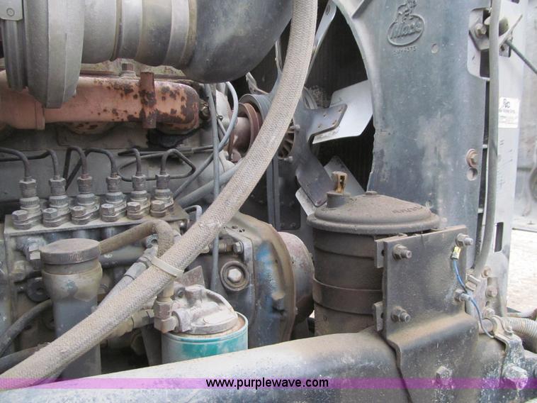 image for item L1804 1984 Mack DM685S cab and chassis