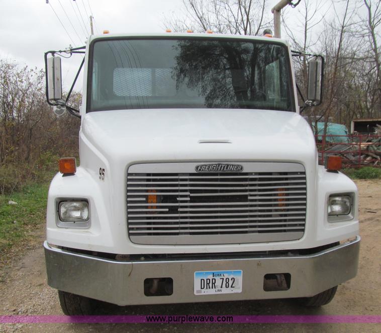 image for item L1807 1993 Freightliner FL70 service truck with crane