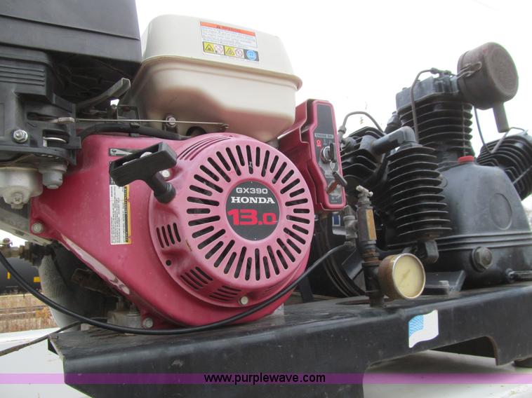 image for item L1807 1993 Freightliner FL70 service truck with crane