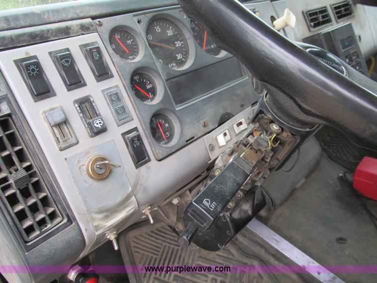 image for item L1807 1993 Freightliner FL70 service truck with crane