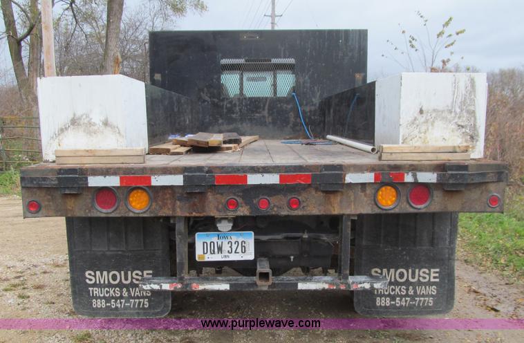 image for item L1808 2008 Ford F450 XL Super Duty flatbed truck