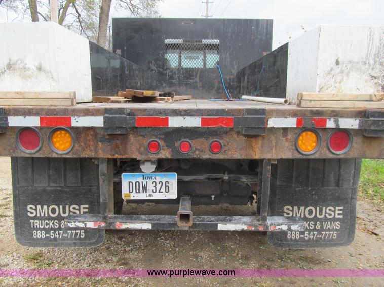 image for item L1808 2008 Ford F450 XL Super Duty flatbed truck
