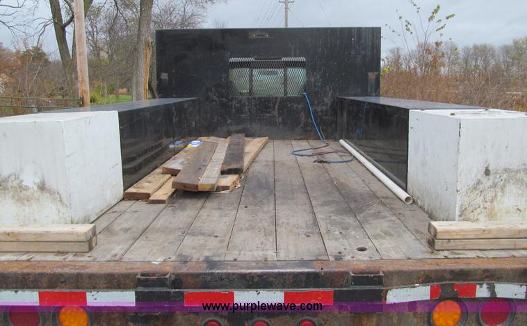 image for item L1808 2008 Ford F450 XL Super Duty flatbed truck