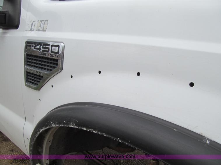 image for item L1808 2008 Ford F450 XL Super Duty flatbed truck