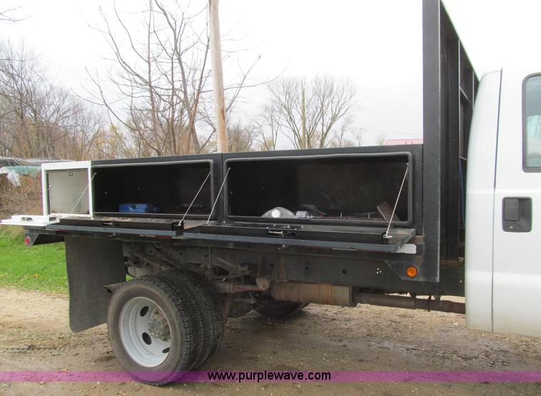 image for item L1808 2008 Ford F450 XL Super Duty flatbed truck