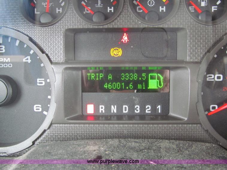 image for item L1808 2008 Ford F450 XL Super Duty flatbed truck