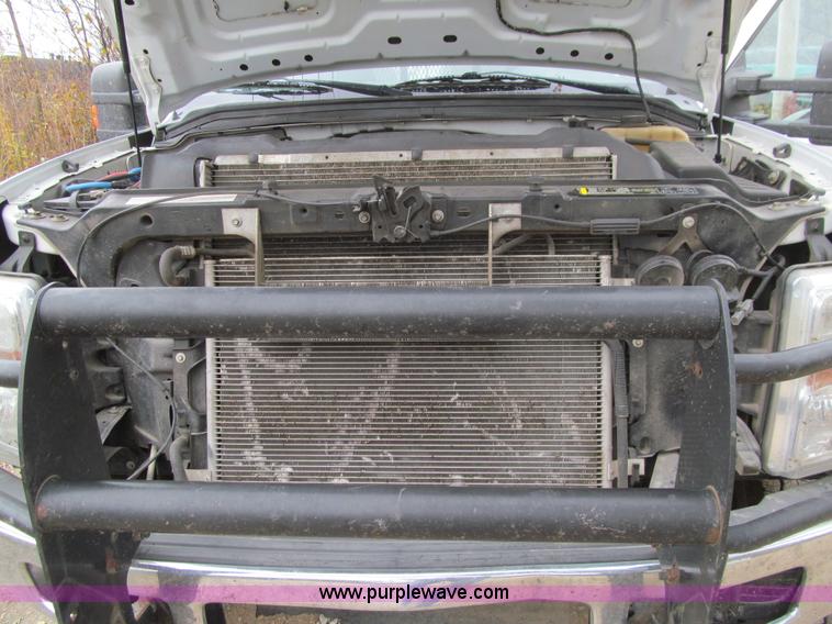 image for item L1808 2008 Ford F450 XL Super Duty flatbed truck