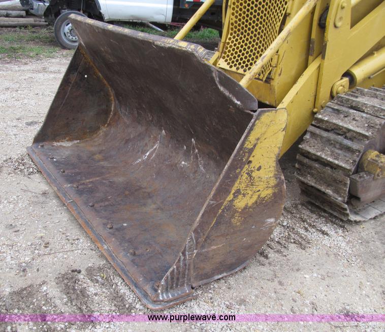 image for item L1809 1979 Caterpillar 931 track loader