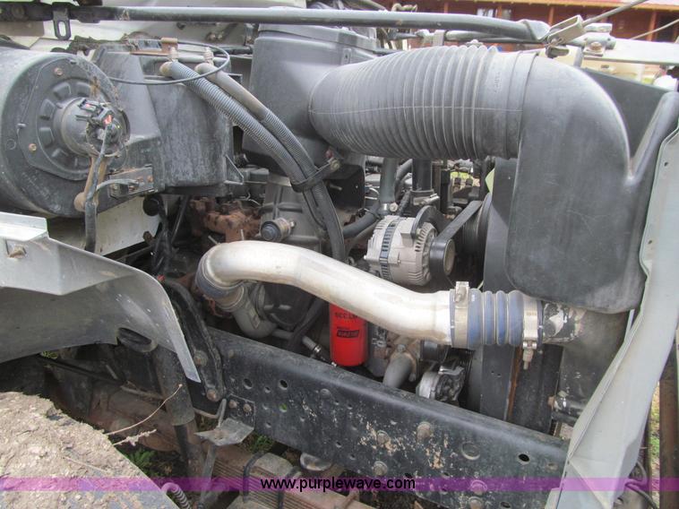 image for item L1811 1997 Ford F800 flatbed truck