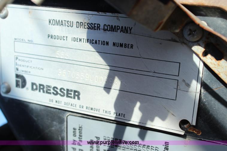image for item L2438 1992 Dresser 555 wheel loader