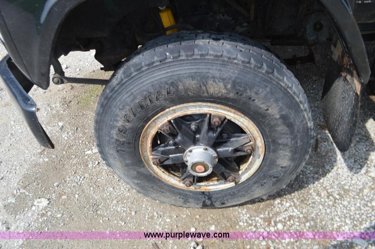 image for item L2788 1979 Ford 800 tree transplanter truck