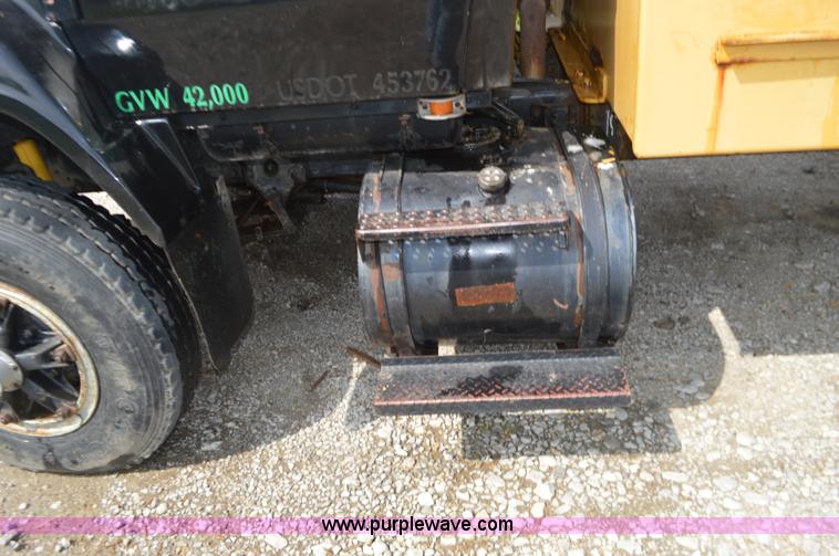 image for item L2788 1979 Ford 800 tree transplanter truck