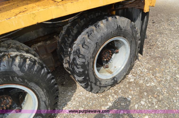 image for item L2788 1979 Ford 800 tree transplanter truck