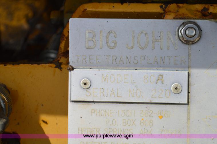 image for item L2788 1979 Ford 800 tree transplanter truck