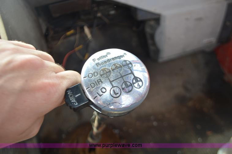 image for item L2788 1979 Ford 800 tree transplanter truck