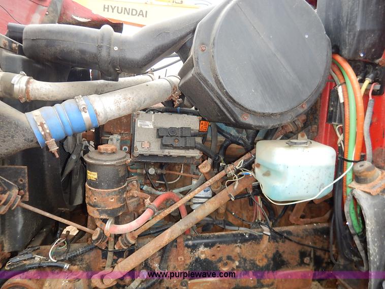 image for item L3533 2001 International F2554 dump truck