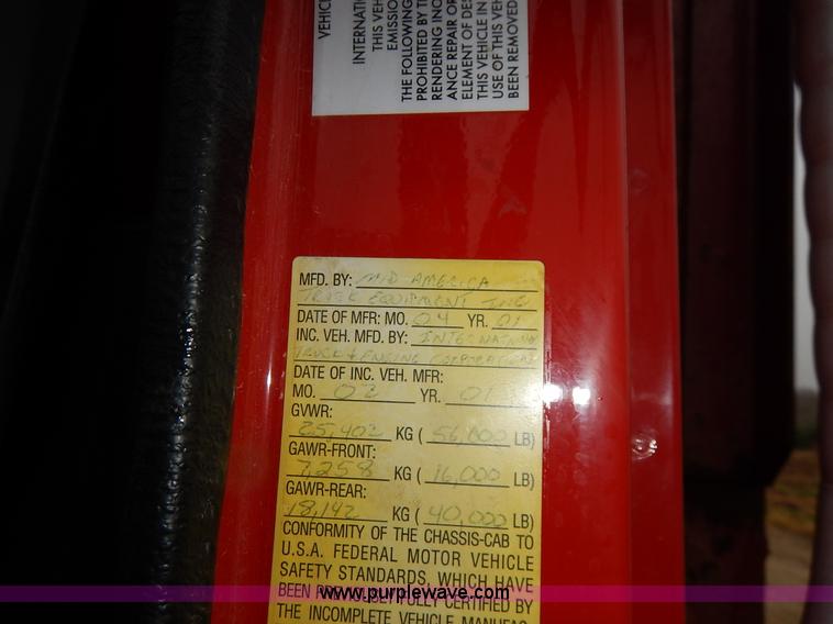 image for item L3533 2001 International F2554 dump truck