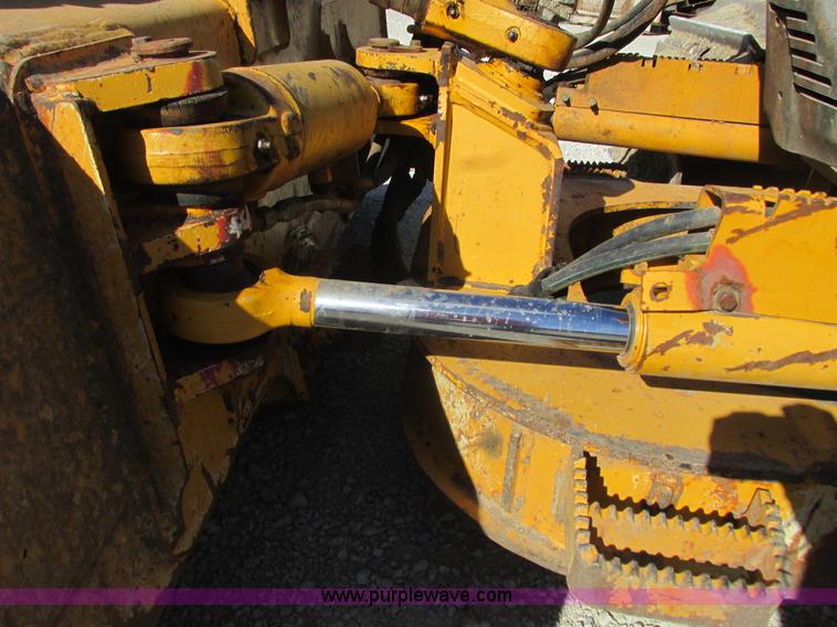 image for item L3871 2007 John Deere 650J LGP dozer