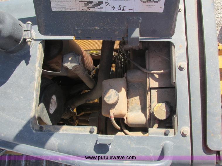 image for item L3871 2007 John Deere 650J LGP dozer