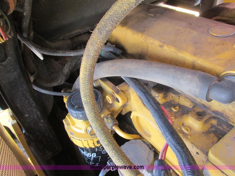 image for item L3871 2007 John Deere 650J LGP dozer