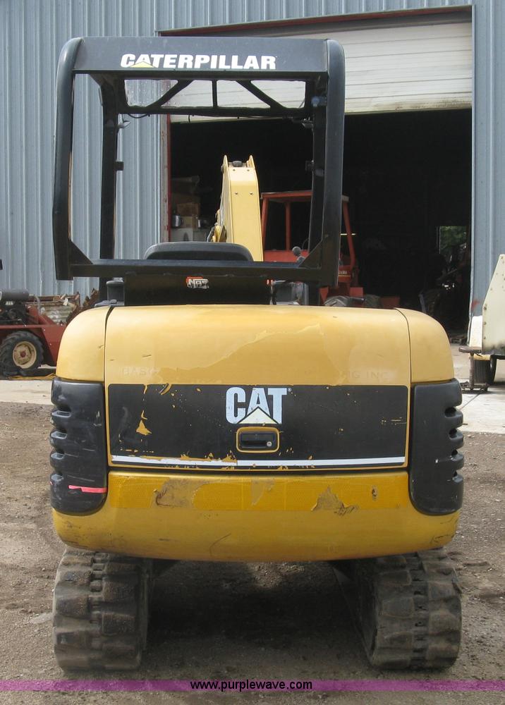image for item L6341 2005 Caterpillar 302.5 mini excavator