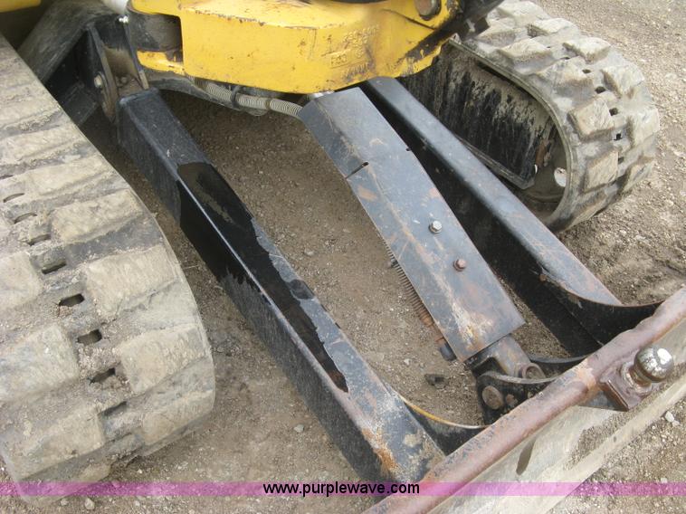 image for item L6341 2005 Caterpillar 302.5 mini excavator