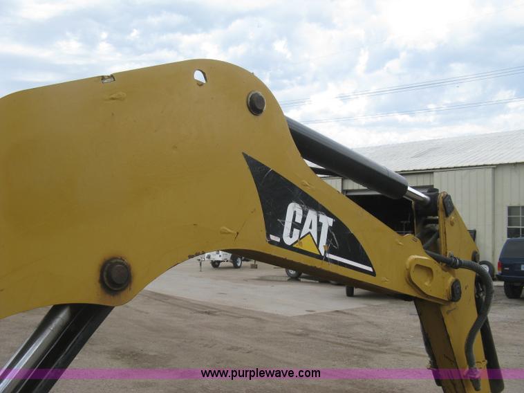 image for item L6341 2005 Caterpillar 302.5 mini excavator