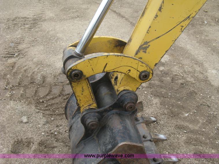 image for item L6341 2005 Caterpillar 302.5 mini excavator