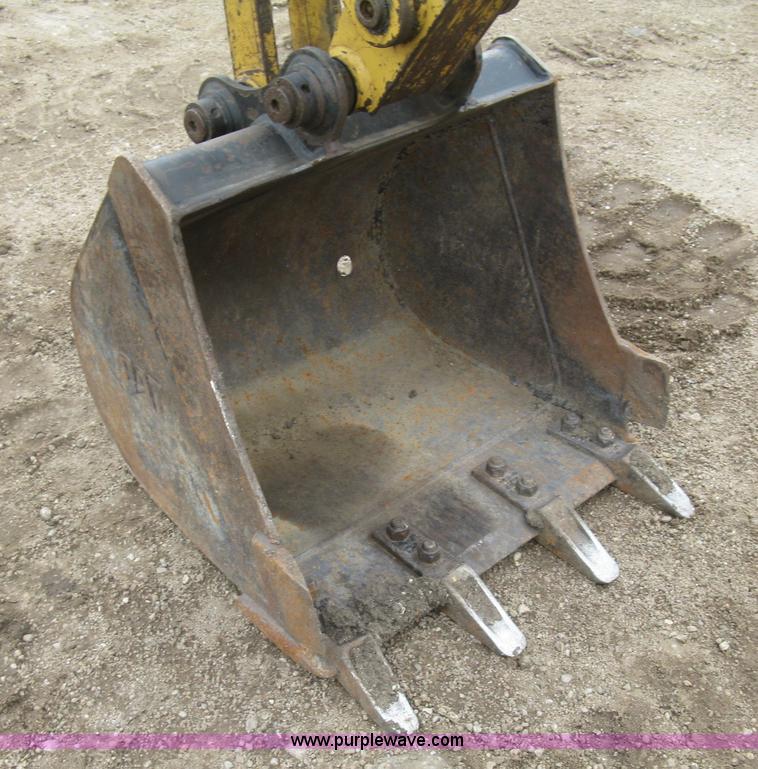 image for item L6341 2005 Caterpillar 302.5 mini excavator