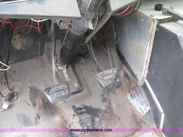 image for item L6426 1986 GMC sewer camera step van