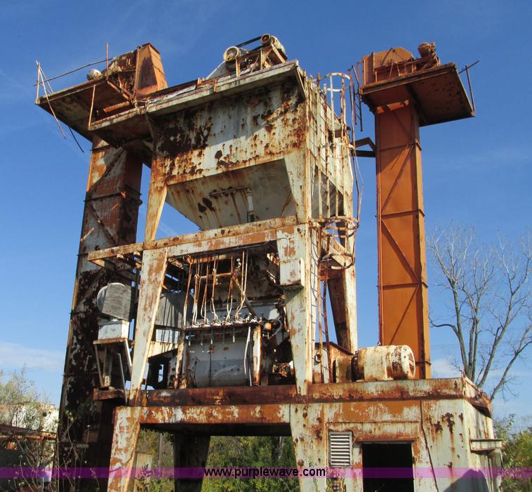 image for item R9461 Hethering Berner asphalt batch plant