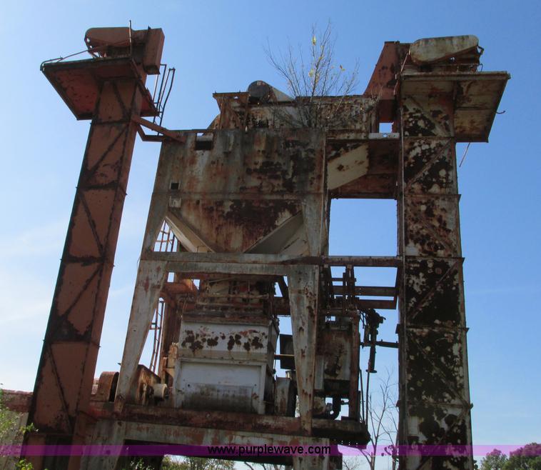 image for item R9461 Hethering Berner asphalt batch plant
