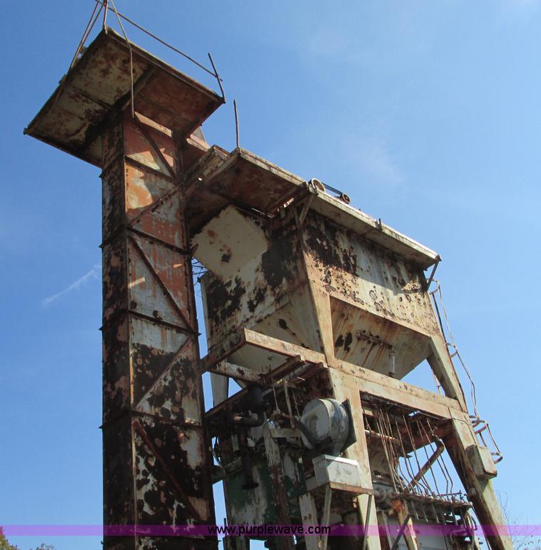 image for item R9461 Hethering Berner asphalt batch plant