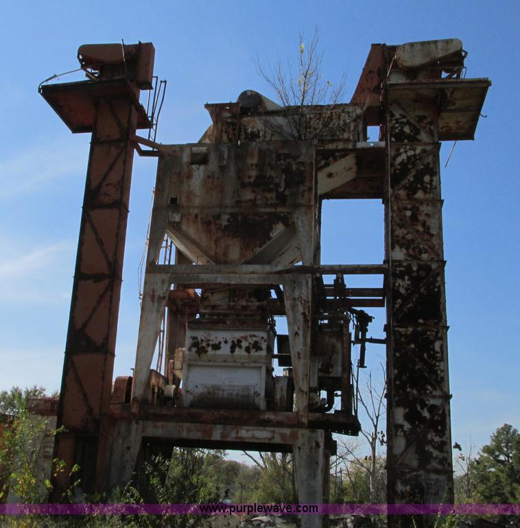 image for item R9461 Hethering Berner asphalt batch plant