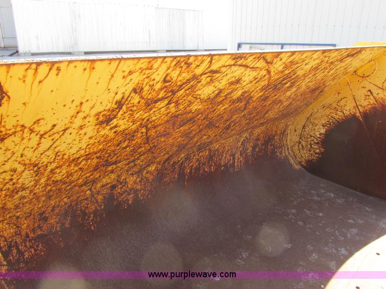 image for item Z9550 John Deere bucket