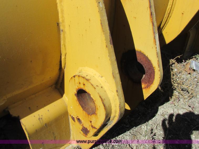 image for item Z9550 John Deere bucket