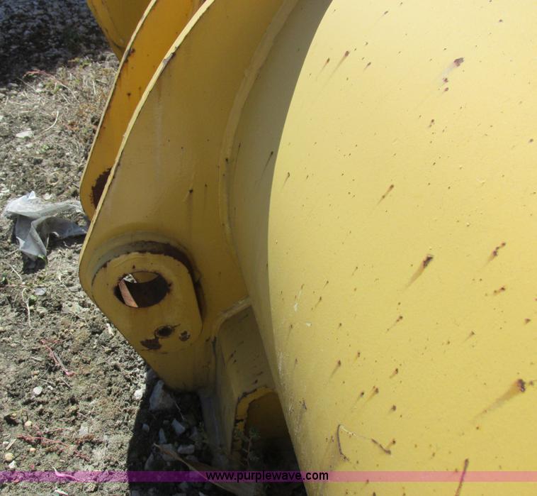 image for item Z9550 John Deere bucket