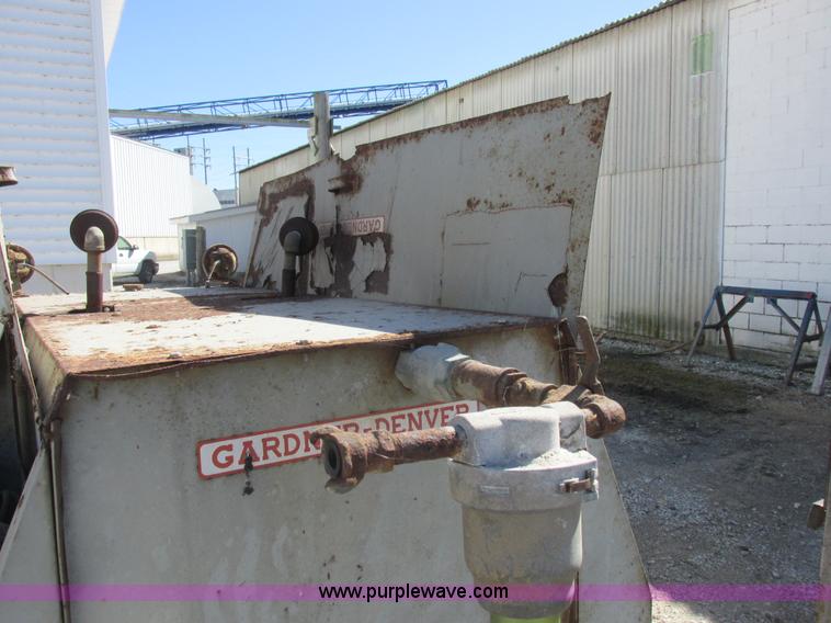 image for item Z9551 1972 Gardner Denver SPFGA air compressor