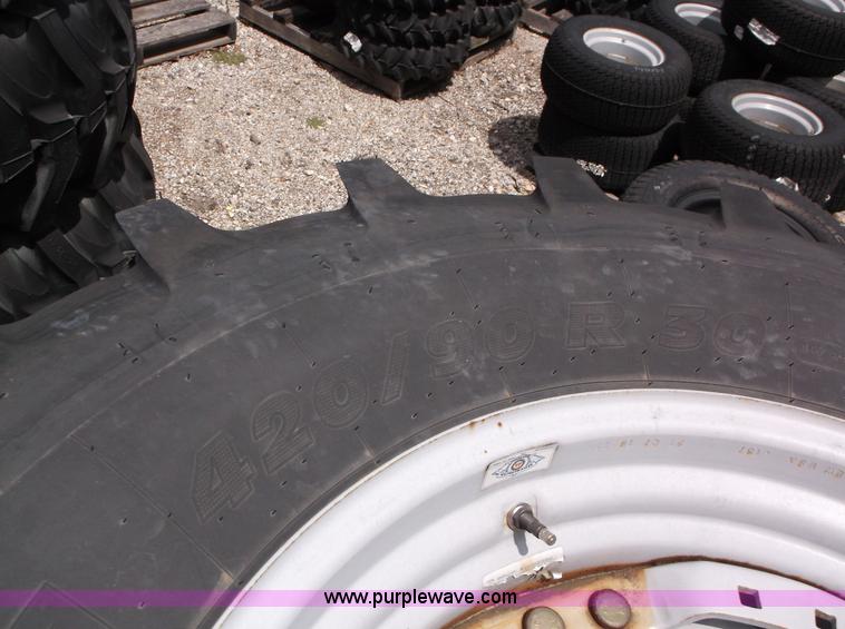 image for item D1818 (2) Michelin AGRIBIB R1W 420/90R30 row crop rear wheel assemblies