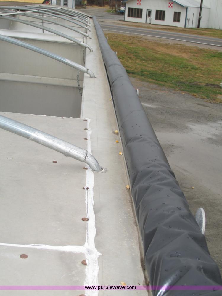 image for item H1025 2011 Timpte S5062 Super Hopper grain trailer