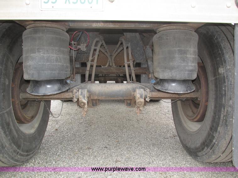 image for item H1025 2011 Timpte S5062 Super Hopper grain trailer