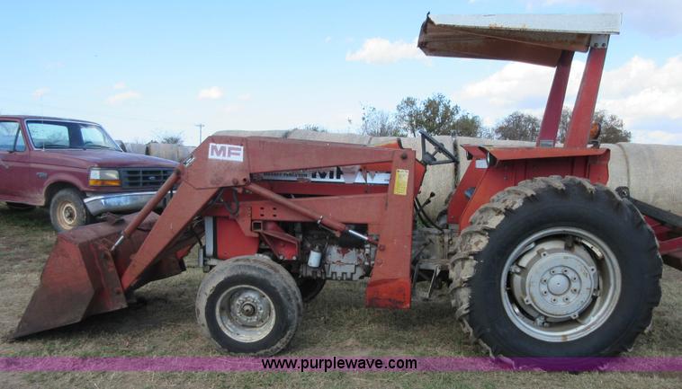 image for item I1854 Massey-Ferguson 265 tractor