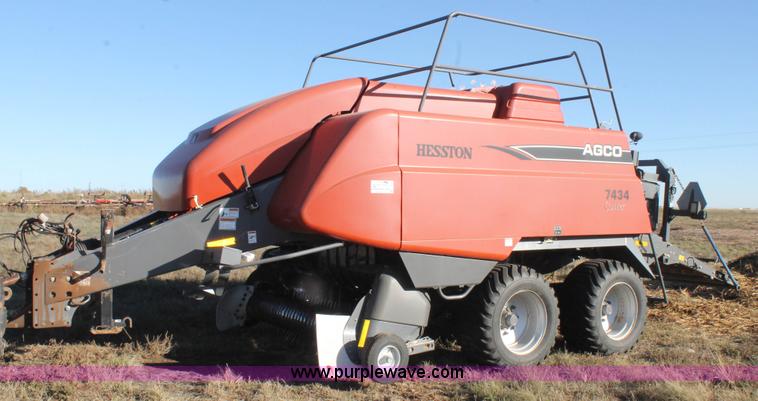image for item J1386 2009 AGCO Hesston 7434 large square baler