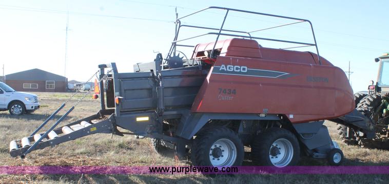 image for item J1386 2009 AGCO Hesston 7434 large square baler