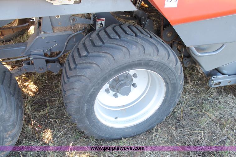 image for item J1386 2009 AGCO Hesston 7434 large square baler