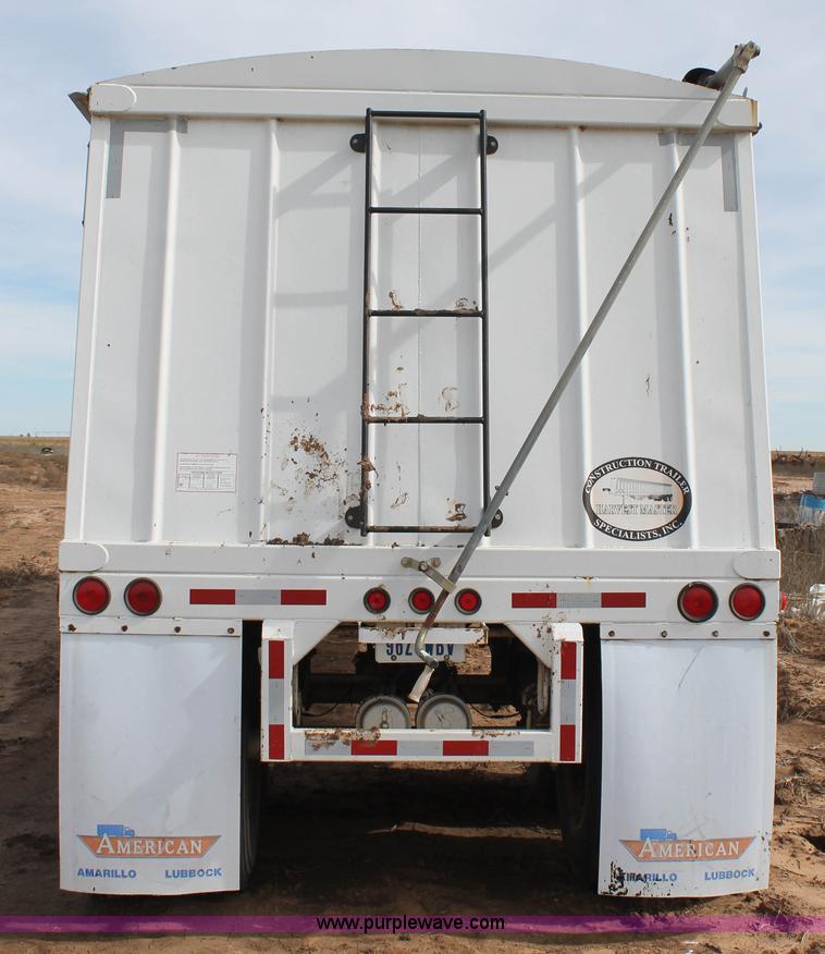 image for item J1402 2007 CTS Harvest Master double hopper grain trailer