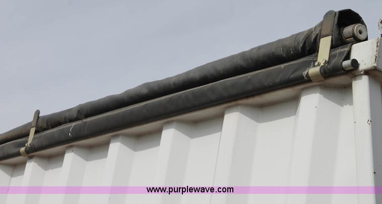 image for item J1402 2007 CTS Harvest Master double hopper grain trailer