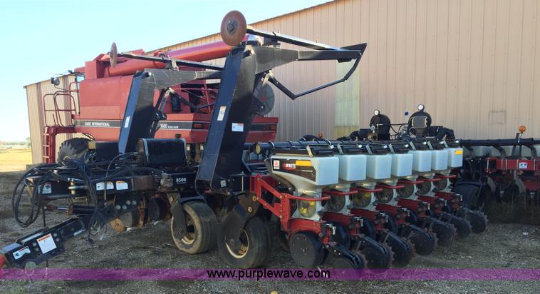 image for item J1736 2001 White 8524 planter