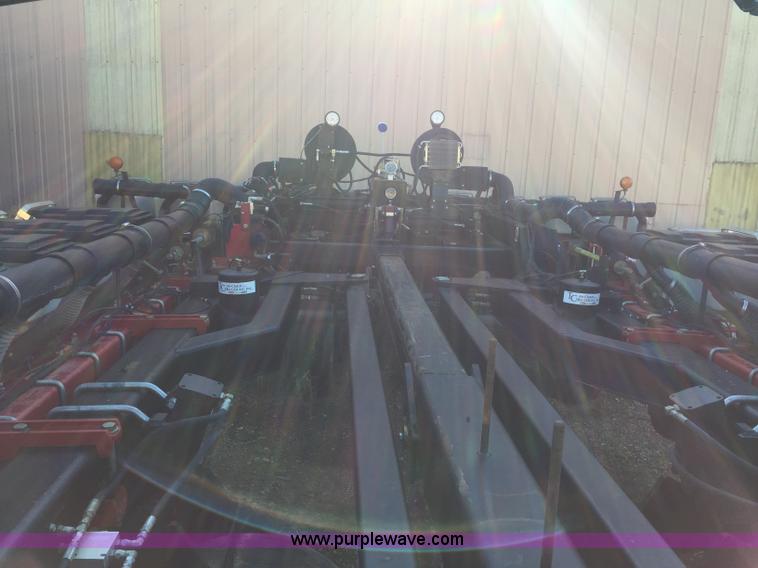 image for item J1736 2001 White 8524 planter