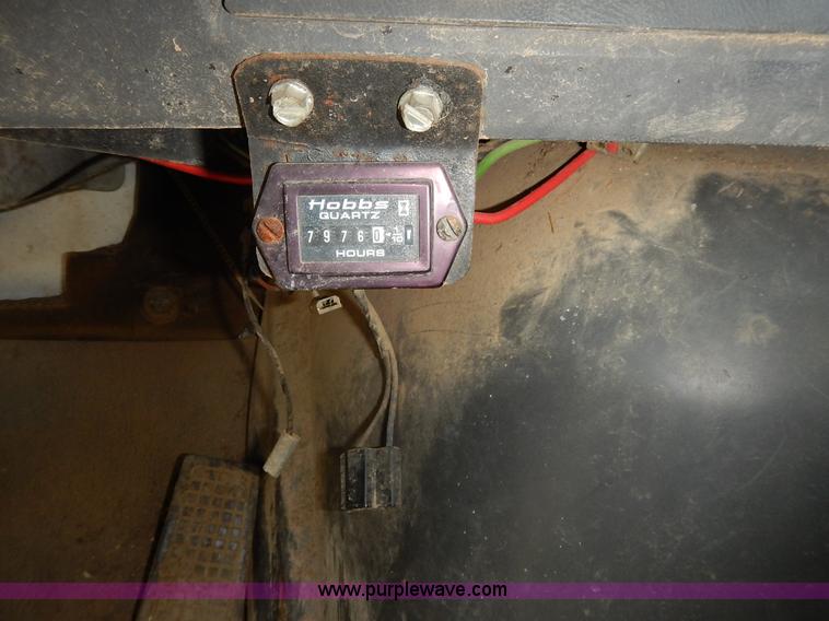 image for item J3767 1996 Ford LN8000F Roto Mix feed truck